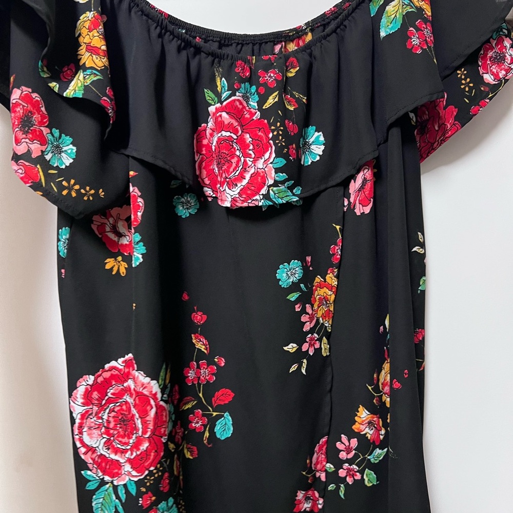 Floral Off-Shoulder Top - Picture 3 of 3